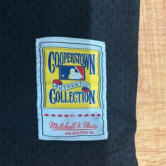 Men’s MLB Red Sox baseball jersey - Picture 3 of 5